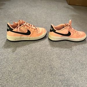 GUC play condition girls Nike Air Force one size 4y “Valentine’s Day” edition